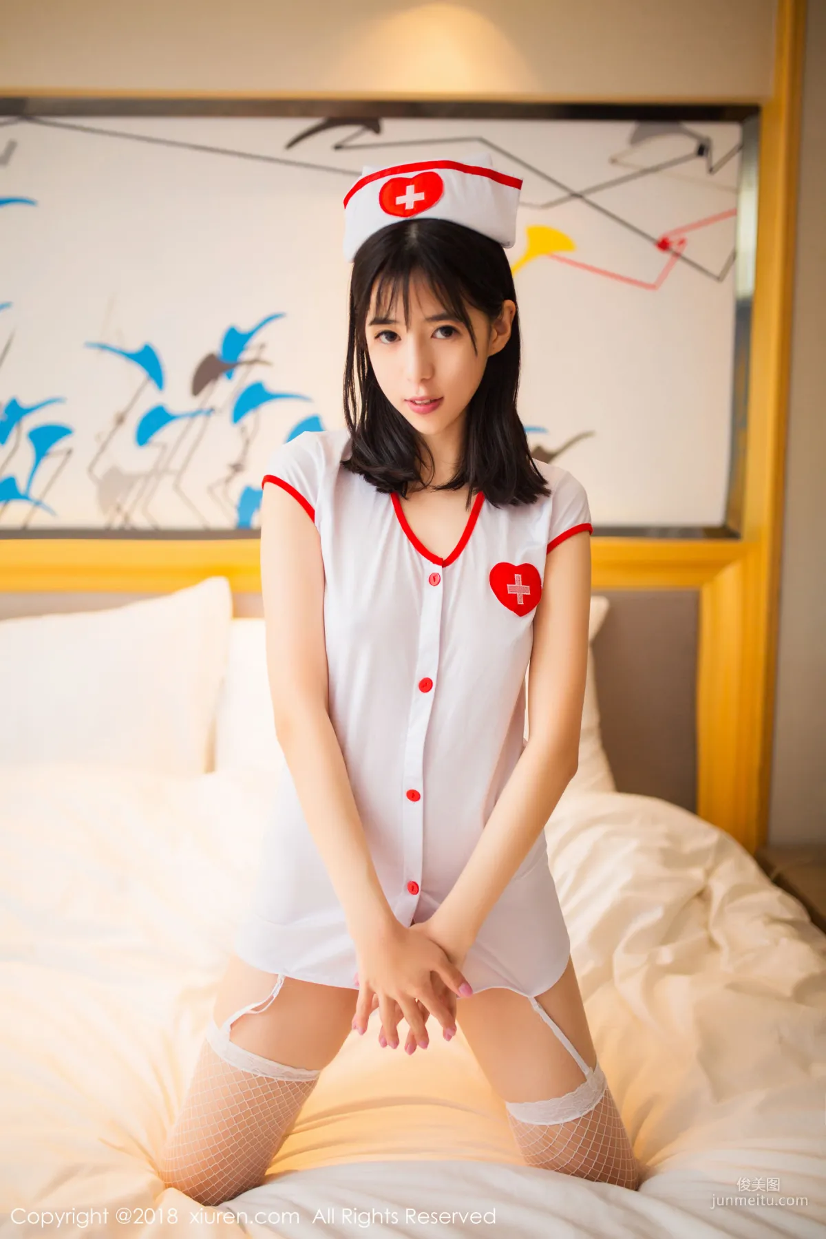 艾栗栗栗栗栗栗吖《温柔贴心的护士》 [秀人XIUREN] No.996 写真集
