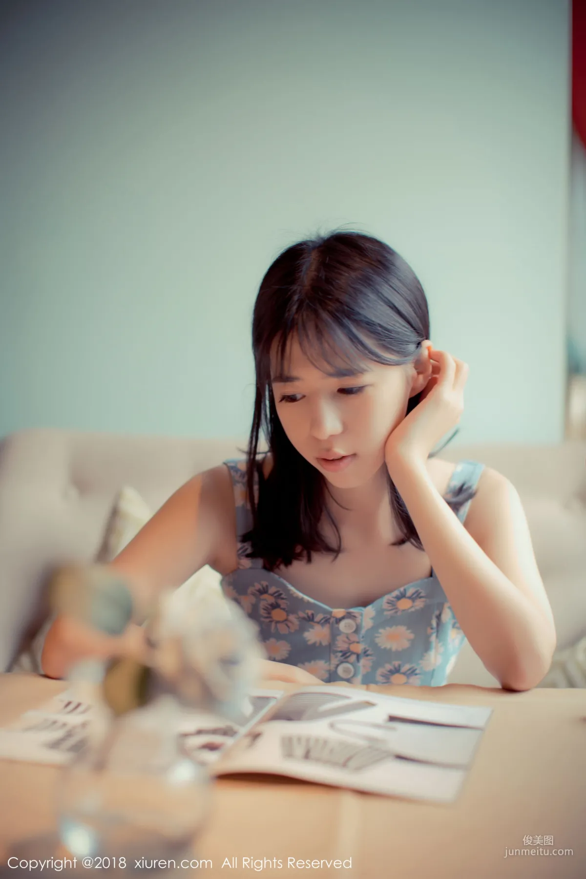 艾栗栗栗栗栗栗吖《媚态十足的小女人》 [秀人XIUREN] No.1057 写真集