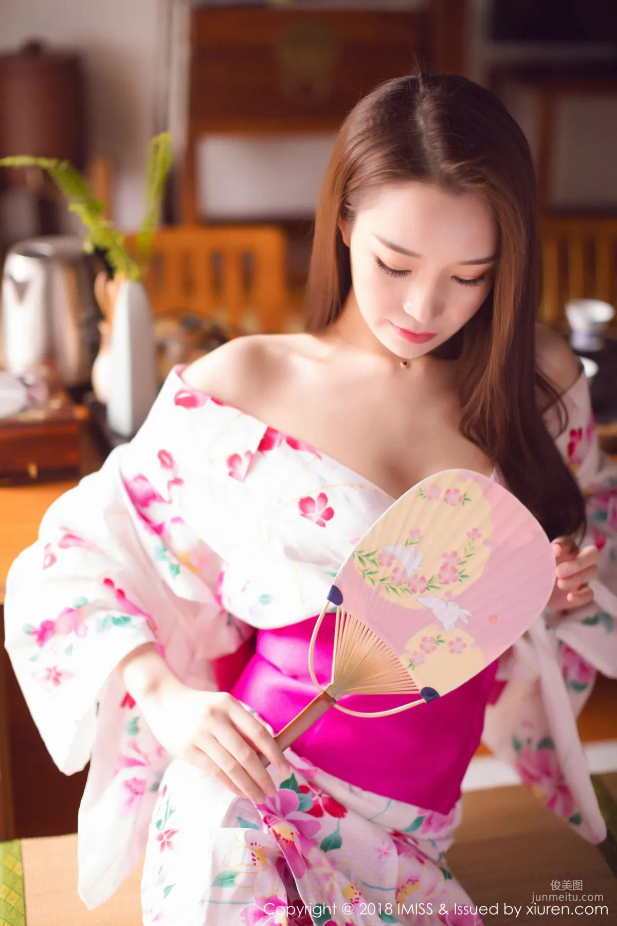 新人模特katrina《首套写真》 [爱蜜社IMiss] Vol.252 写真集