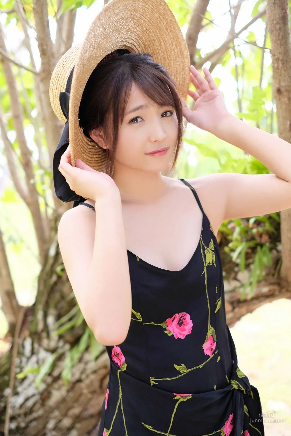 志村理佳《天然ピュアホワイトボディ》 [YS-Web] Vol.805 写真集