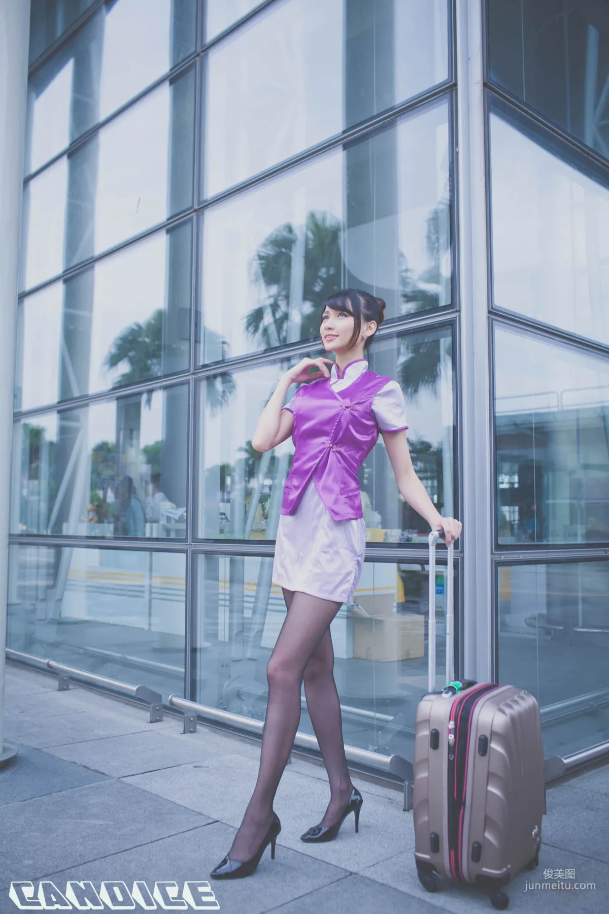 [台湾正妹] 蔡译心Candice《空姐黑丝街拍》 写真集