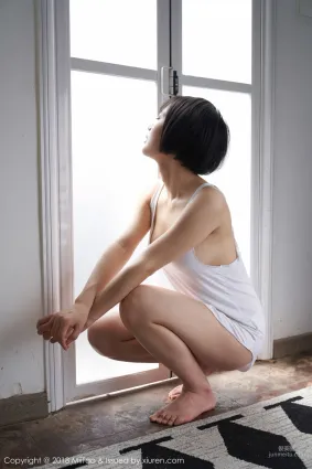 木楠Nan《短发妹子的居家私房》 [蜜桃社MiiTao] VOL.106 写真集