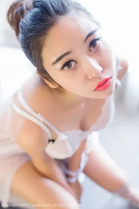 李梓熙《蕾丝睡衣+露半球死库水》 [秀人XiuRen] NO.849 写真集