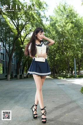 Model 筱筱《校园女神丝足美腿》 [丽柜Ligui] 写真集