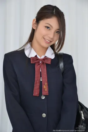 Tsukasa Kanzaki 神前つかさ JK制服 set05 [LovePop] 写真集