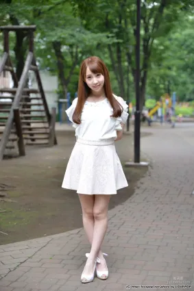 Mai Usami 宇佐美舞/宇佐美まい Set2 [LovePop] 写真集