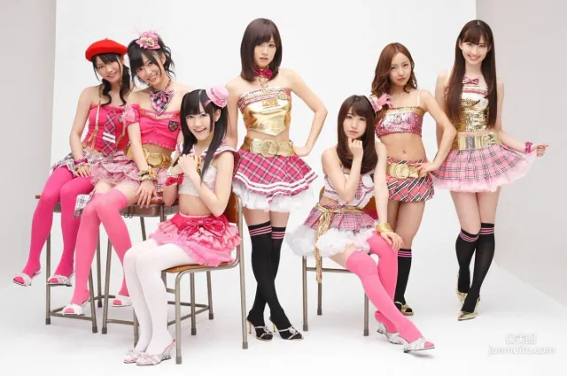 AKB48《桜が舞って恋が咲く》 [WPB-net] No.130 写真集