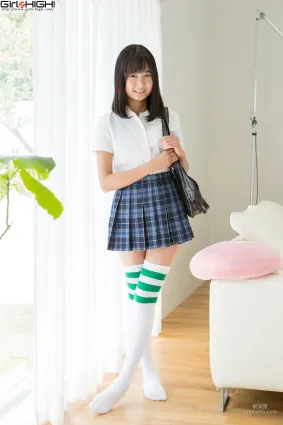 西野花恋《ニーハイコレクション》制服展開 [Girlz-High] 写真集