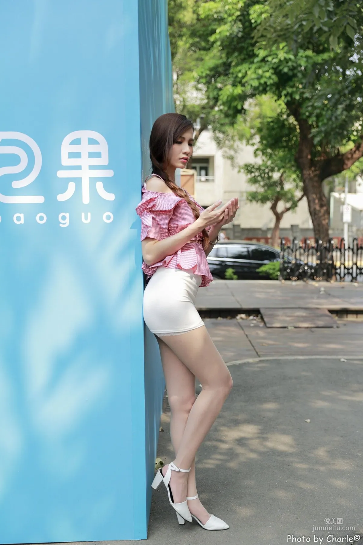 [台湾正妹] 蔡译心Candice《師範大學外拍》3套服装 写真集