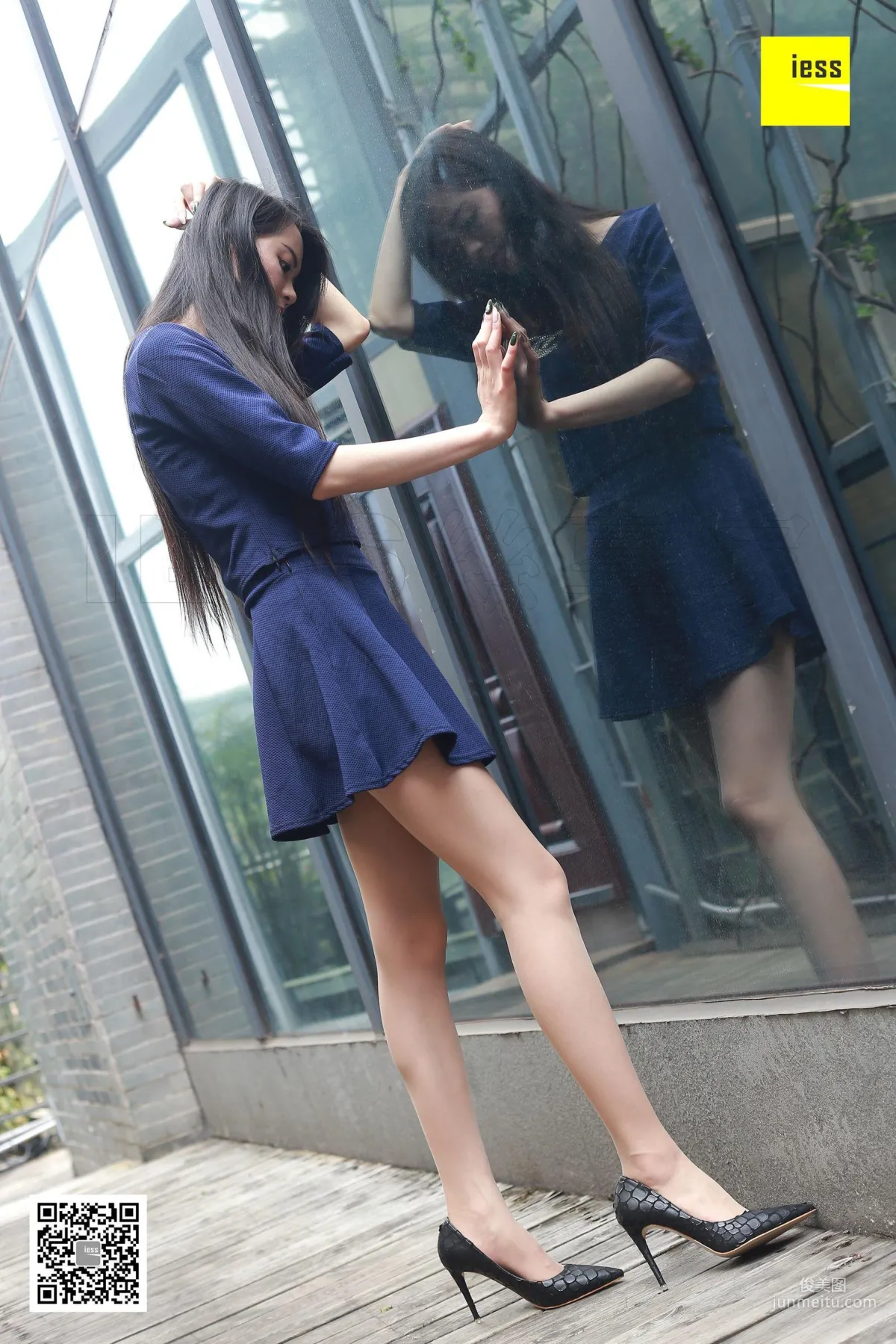 双双《御姐双玩花弄枝》 [异思趣向IESS] 丝享家214 写真集
