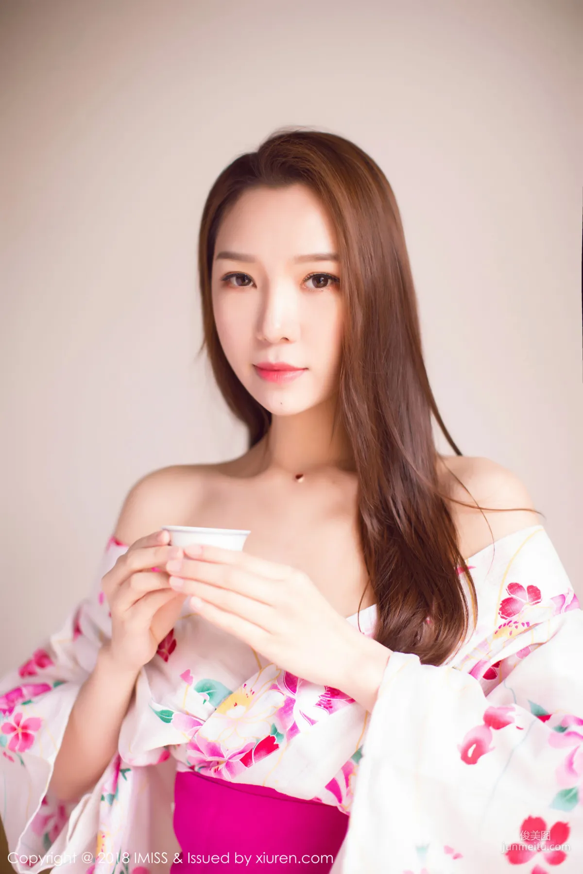 新人模特katrina《首套写真》 [爱蜜社IMiss] Vol.252 写真集