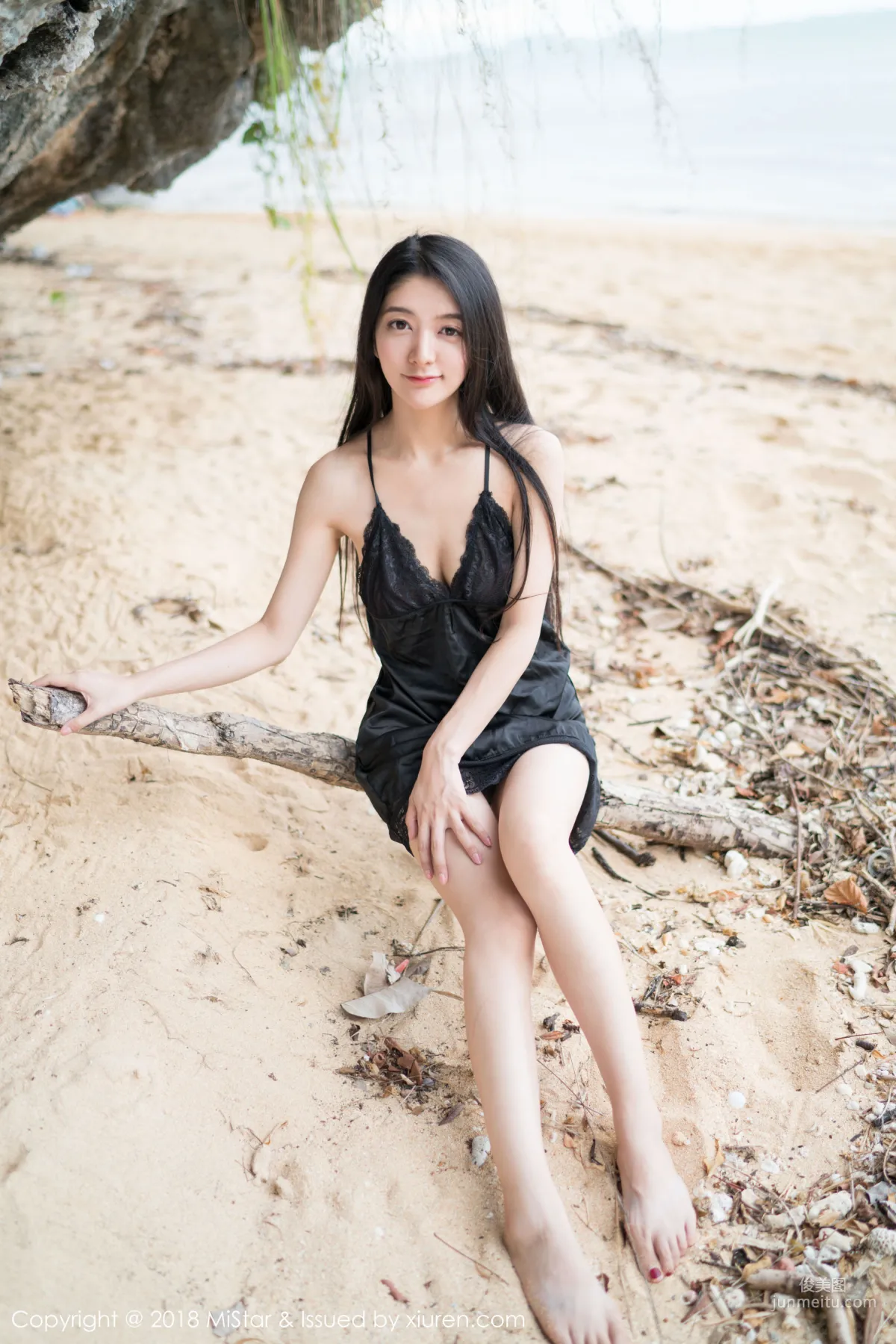 小热巴《单纯美好的时代》 [魅妍社MiStar] Vol.207 写真集