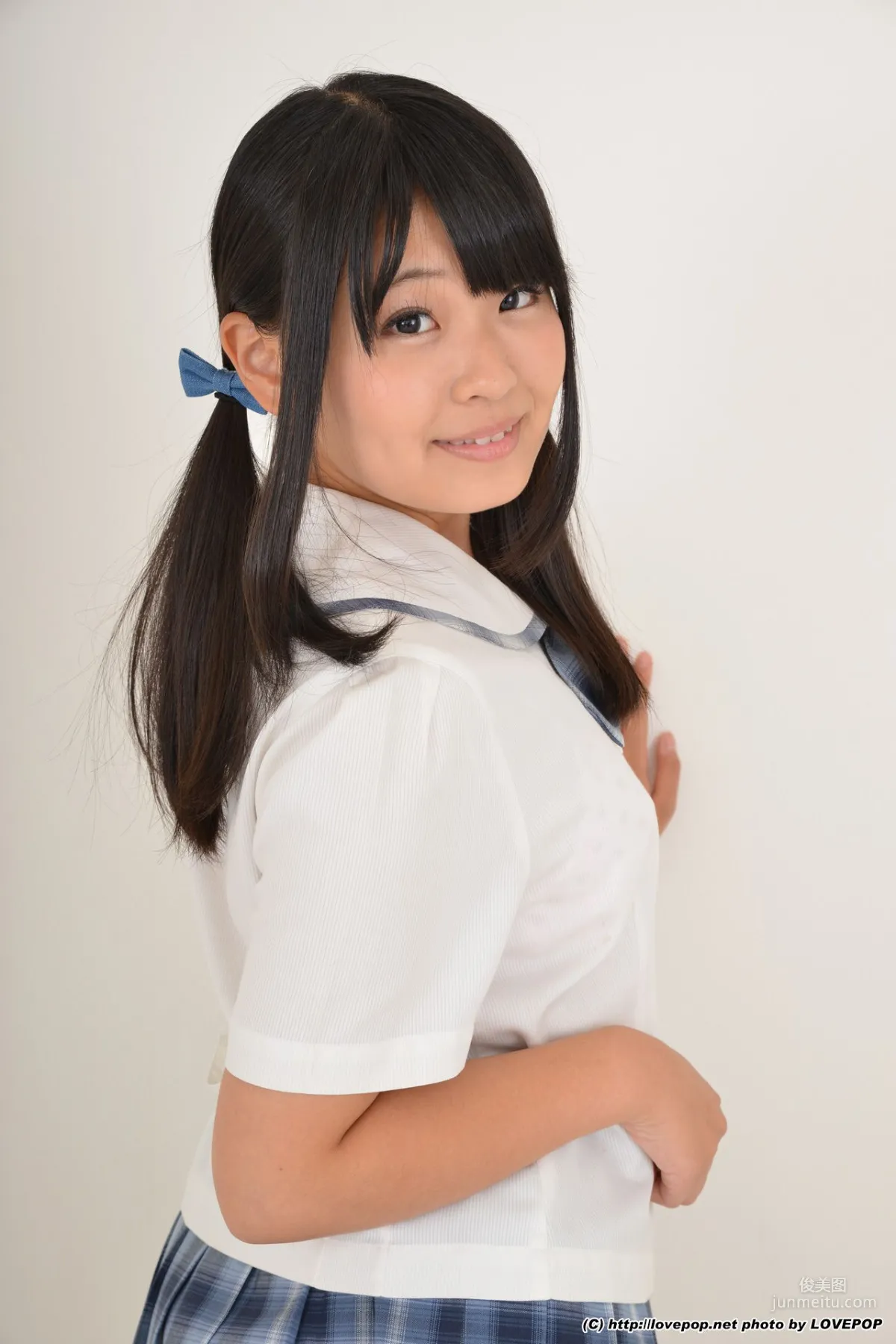 Airi Satou さとう愛理 学生制服 Set6 [LovePop] 写真集
