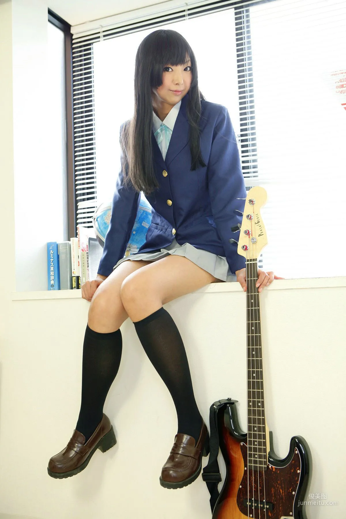 Necoco(猫子) 《K-On!》Akiyama Mio 写真集