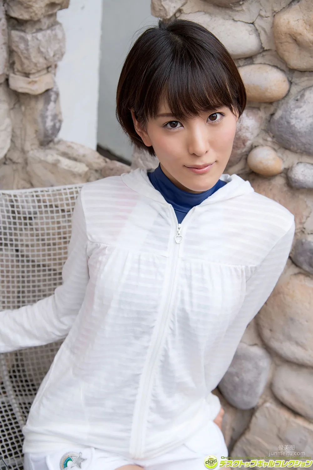 朝比奈祐未《自慢のエロボディにカメラがイン・アウト！》 [DGC] 写真集