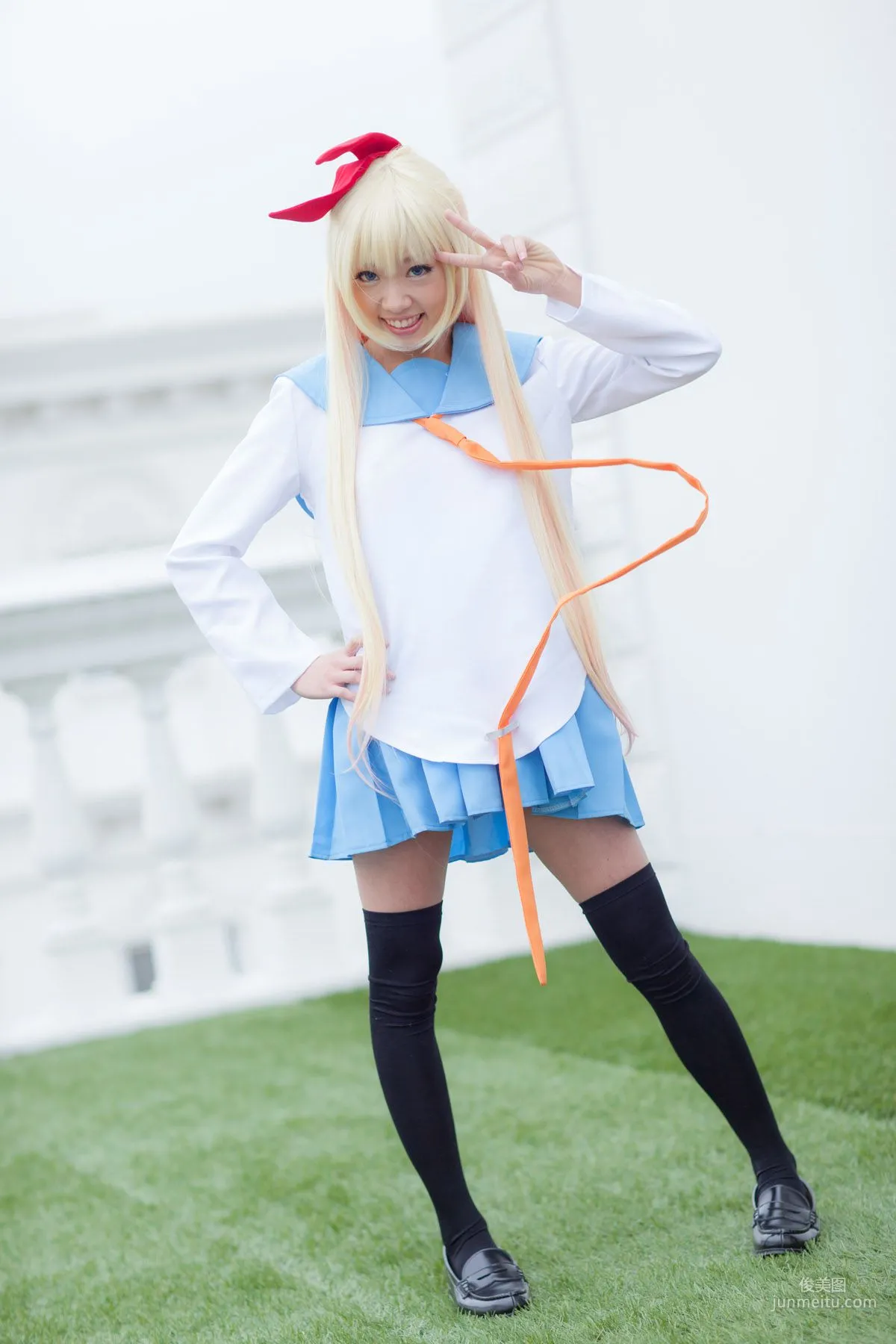 早乙女らぶ (Saotome Love) 《ニセコイ》Kirisaki Chitoge 写真集