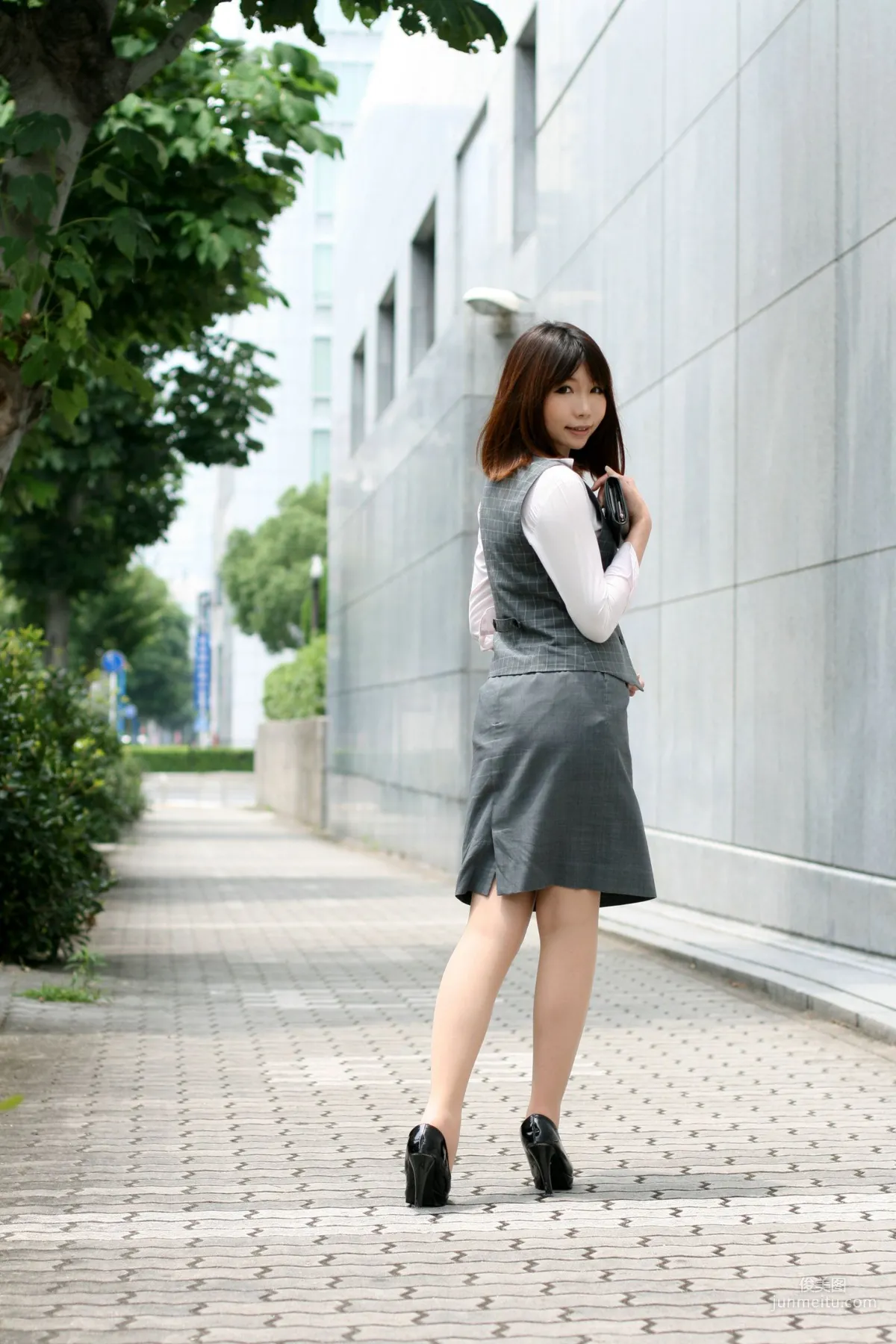 日暮りん(日暮玲) Office Lady [日暮企画] 写真集