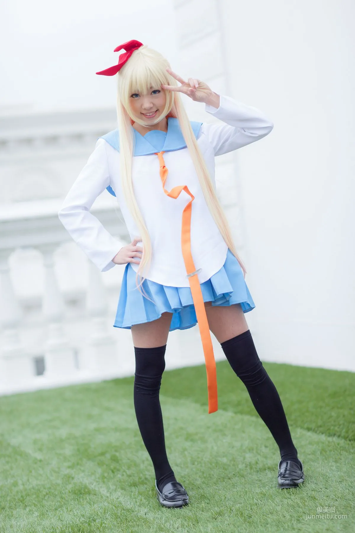 早乙女らぶ (Saotome Love) 《ニセコイ》Kirisaki Chitoge 写真集