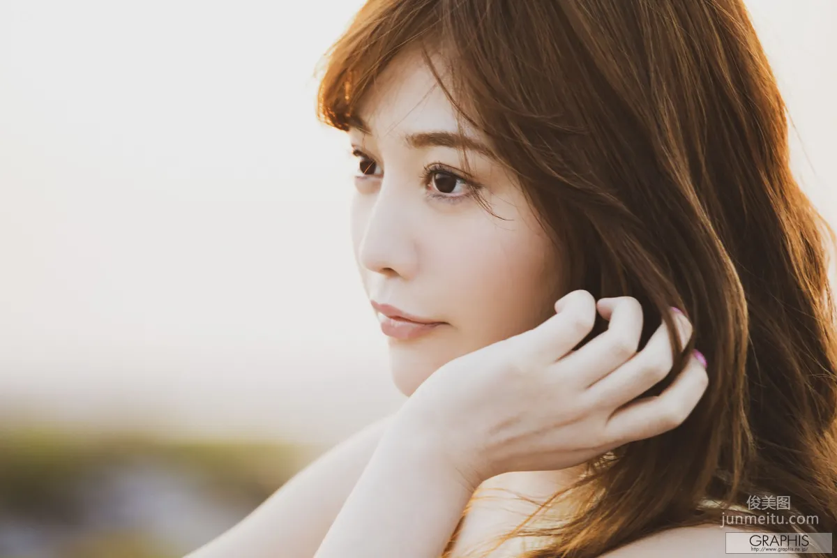 Mia Masuzaka 益坂美亜 [Graphis] 每日一枚 写真集