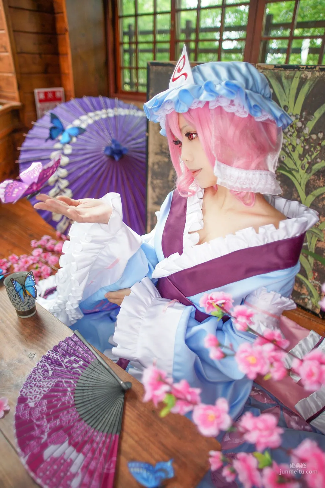 Ely 《東方Project》Saigyouji Yuyuko(西行寺幽々子) 写真集