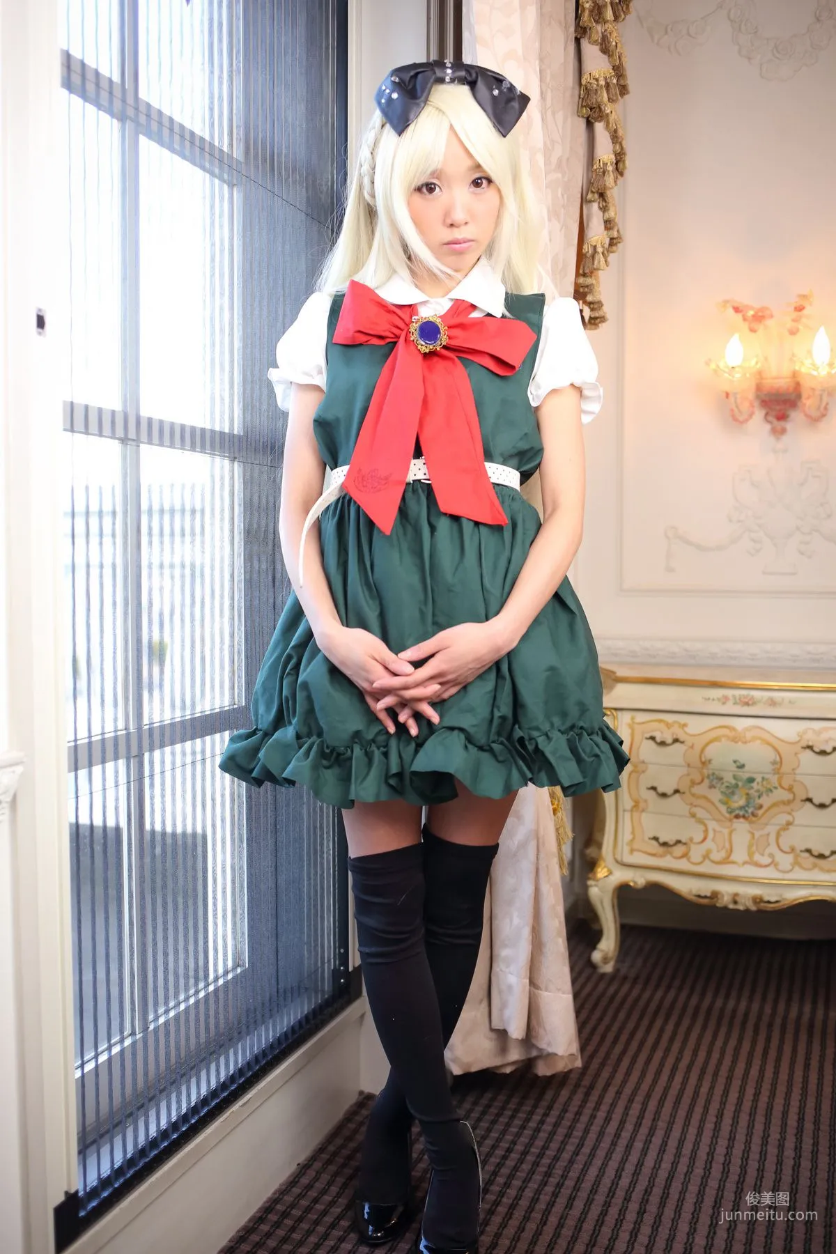 早乙女らぶ《Danganronpa》Sonia Nevermind(ソニア·ネヴァーマインド) [SEVEN D SISTERS] 写真集