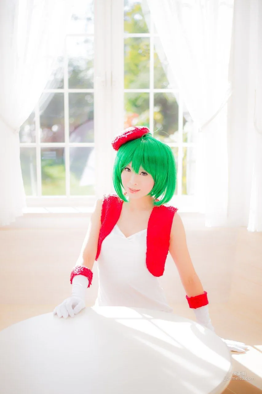 真白ゆき コスプレ《Macros》Ranka Lee(Xmas ver.) 写真集