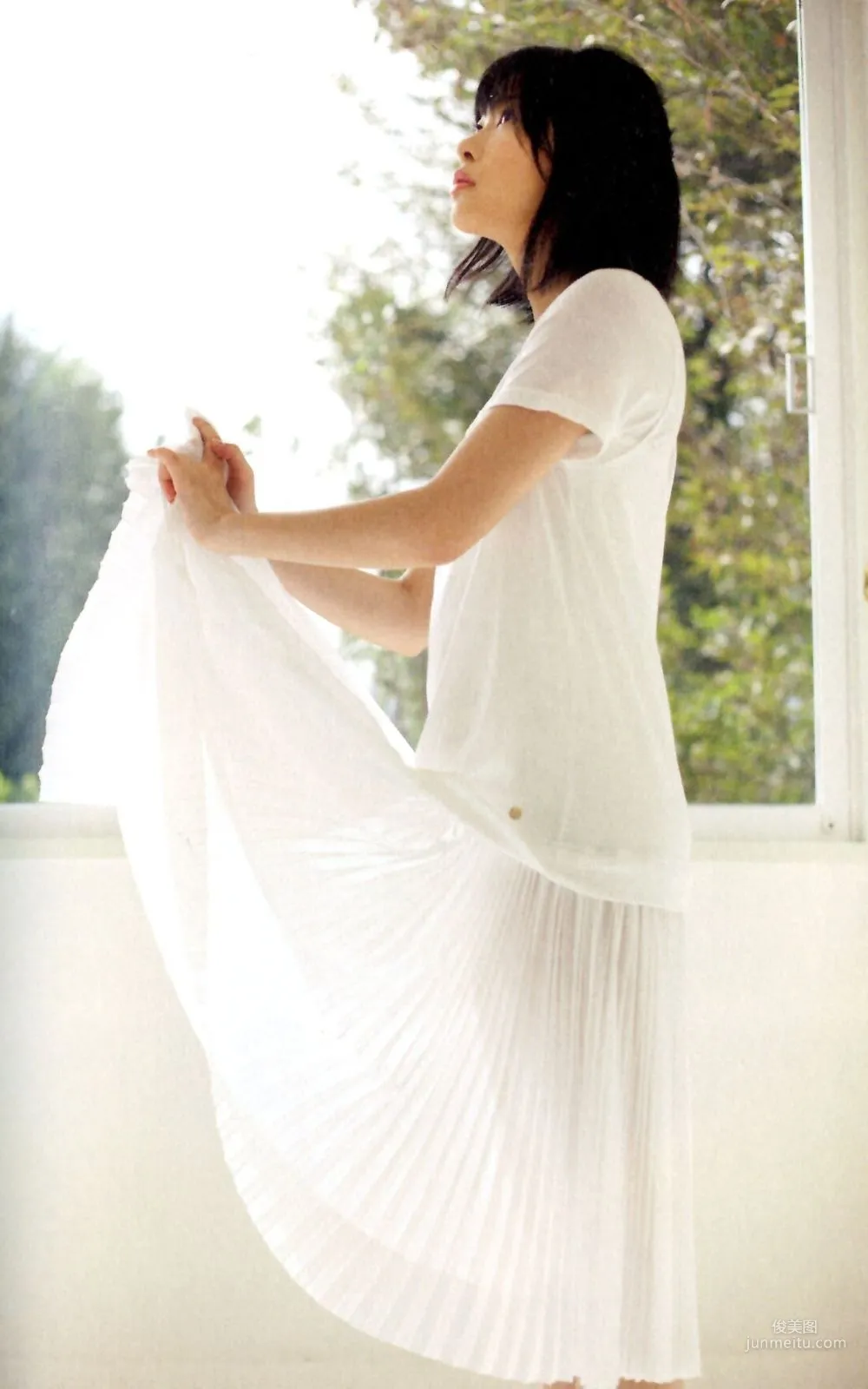 指原莉乃 『さしこ』写真集