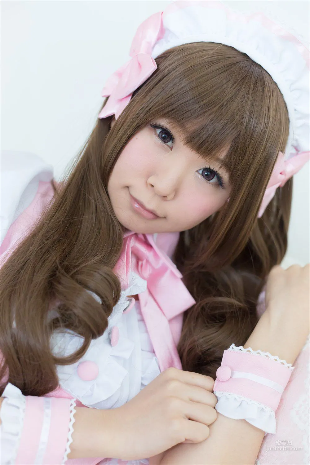 五木昶 (五木あきら) 《Maid(メイド) + School Girl(女子校生)》 写真集