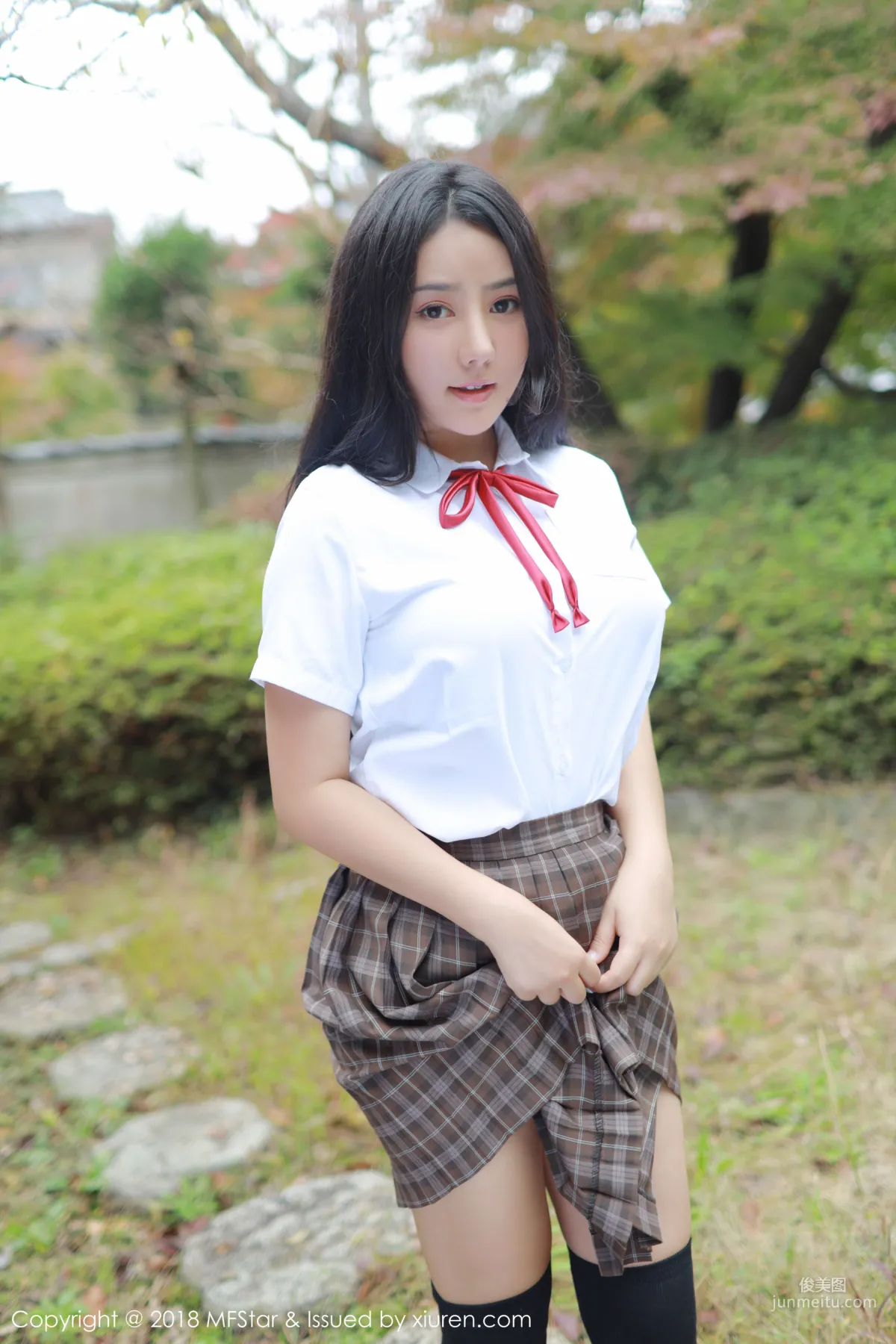 Manuela玛鲁娜《日本学生妹制服系列》 [模范学院MFStar] Vol.163 写真集