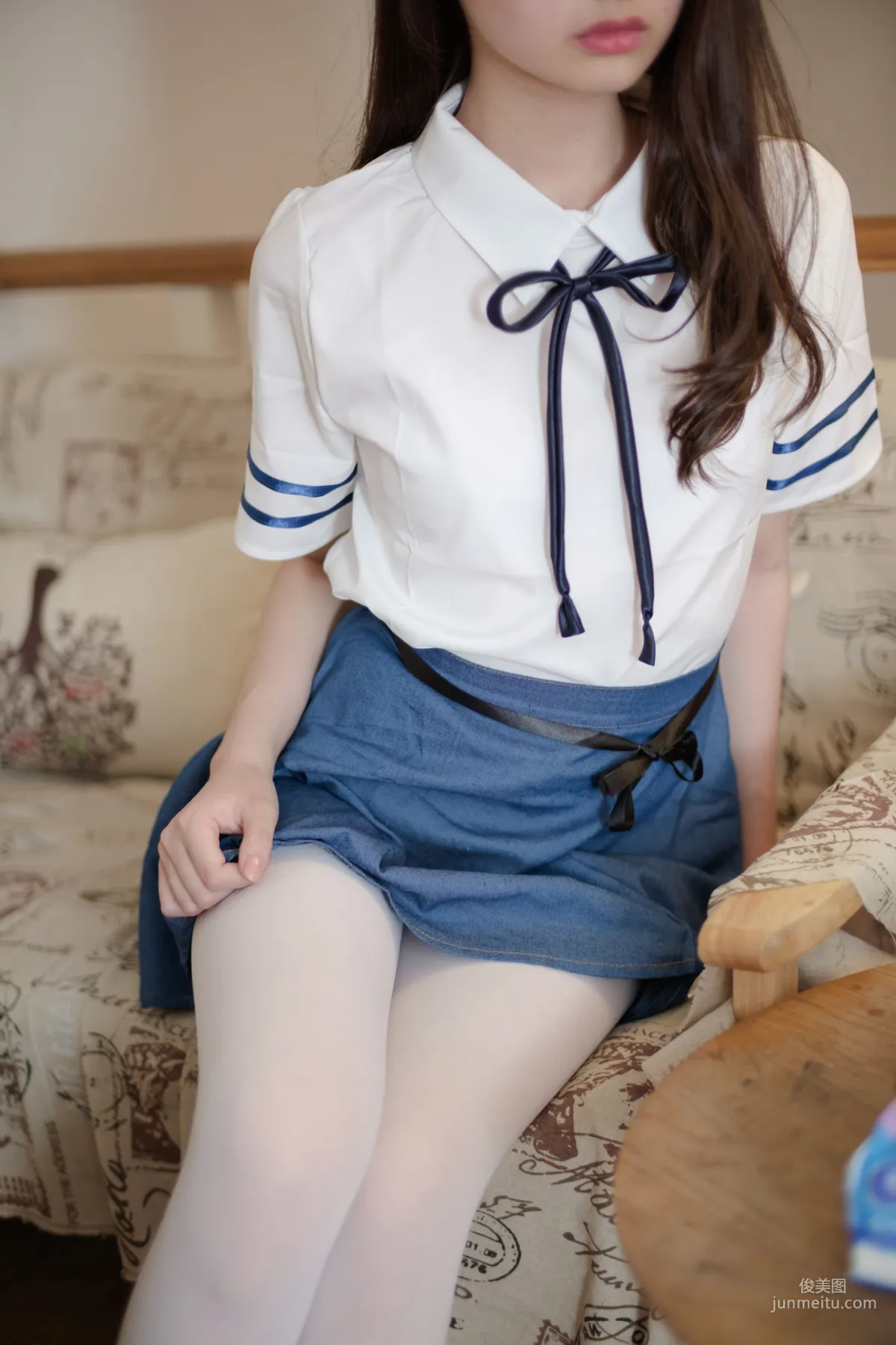 《无法控制的白丝情结》 [森萝财团] R15-021 写真集