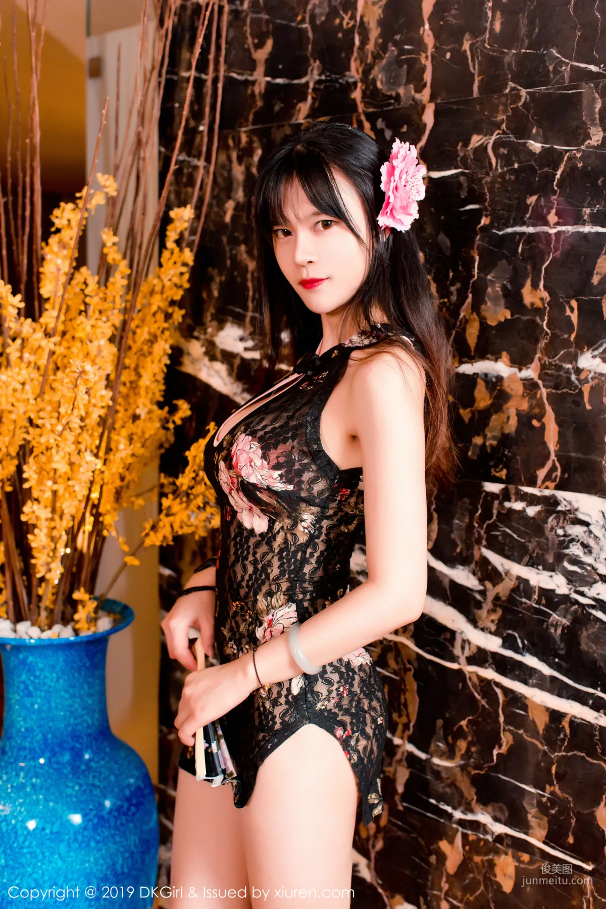 桃子marry《韵味镂空旗袍与诱惑蕾丝内衣》 [御女郎DKGirl] Vol.093 写真集