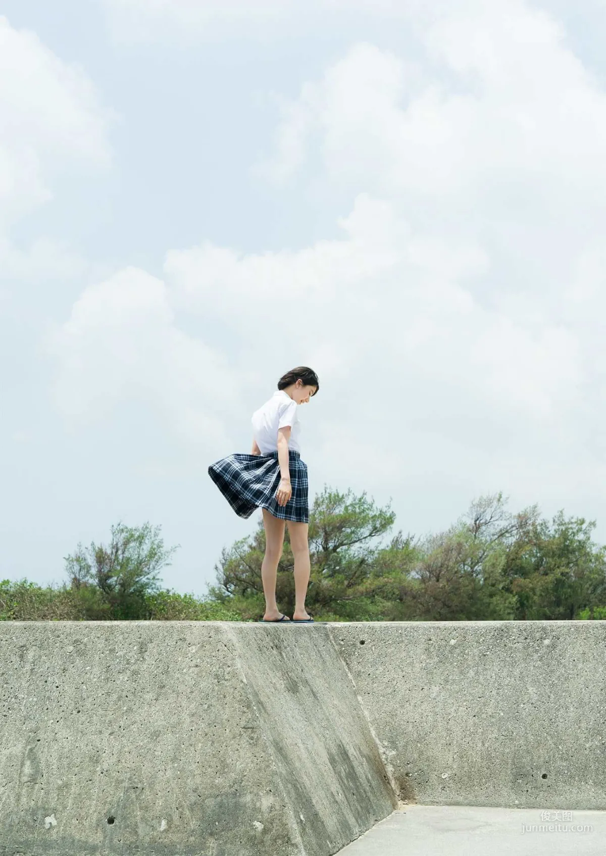 池間夏海 Ikema Natsumi 「なつみ」写真集