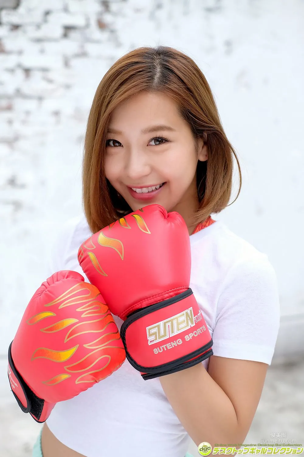日本写真偶像COCO《グラビアとダンサーで活躍の二刀流アイドル！》 [DGC] 写真集