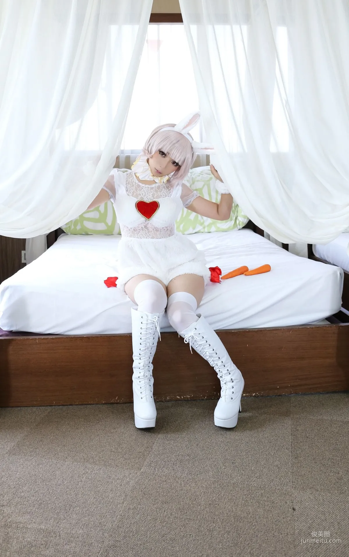 日暮らん (Higurashi Ran) 《rabbit》 [HBS] 写真集