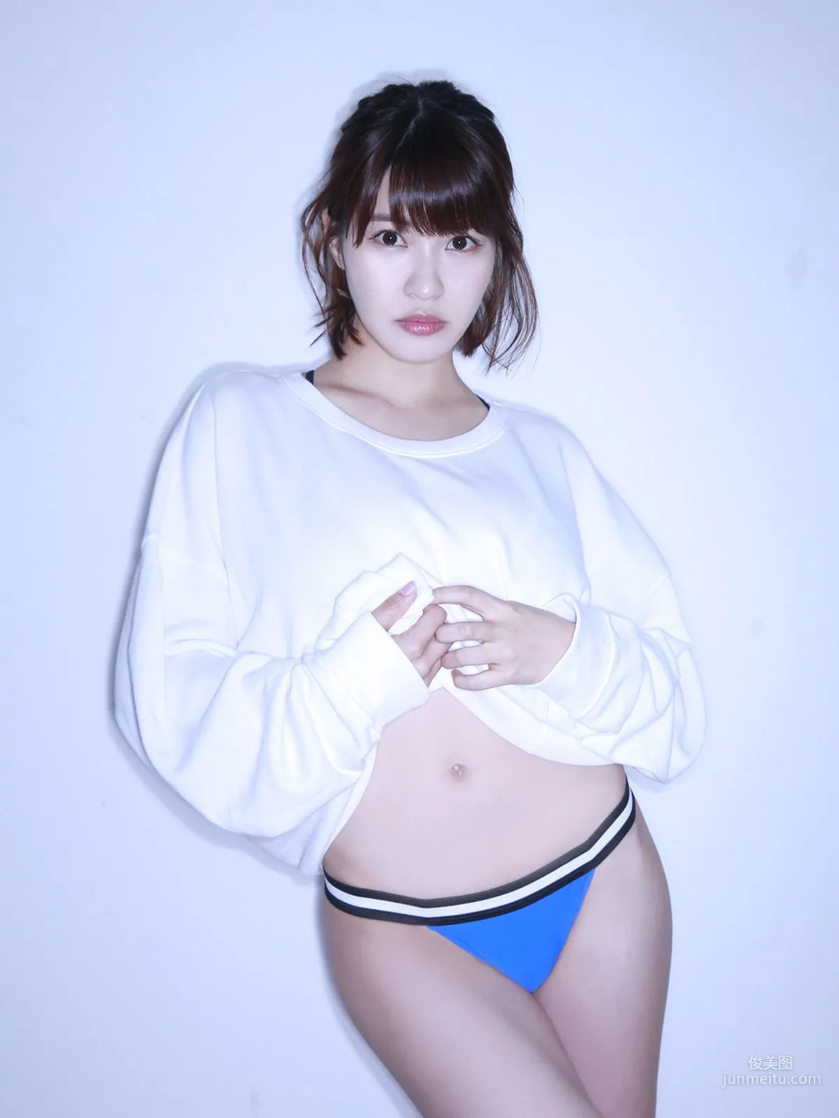 岸明日香『真夏のGパイSHOCK』 [Sabra.net] 写真集