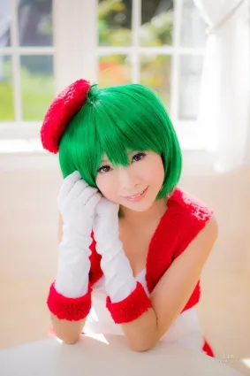 真白ゆき コスプレ《Macros》Ranka Lee(Xmas ver.) 写真集