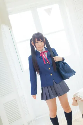 小西まりえ Konishi Marie 《K-On!》Nakano Azusa [@factory] 写真集