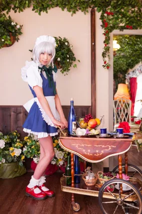 早乙女らぶ 《東方Project》Izayoi Sakuya 写真集