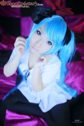 绫香サク (Saku Ayaka) 《Vocaloid》Hatsune Miku 4 写真集