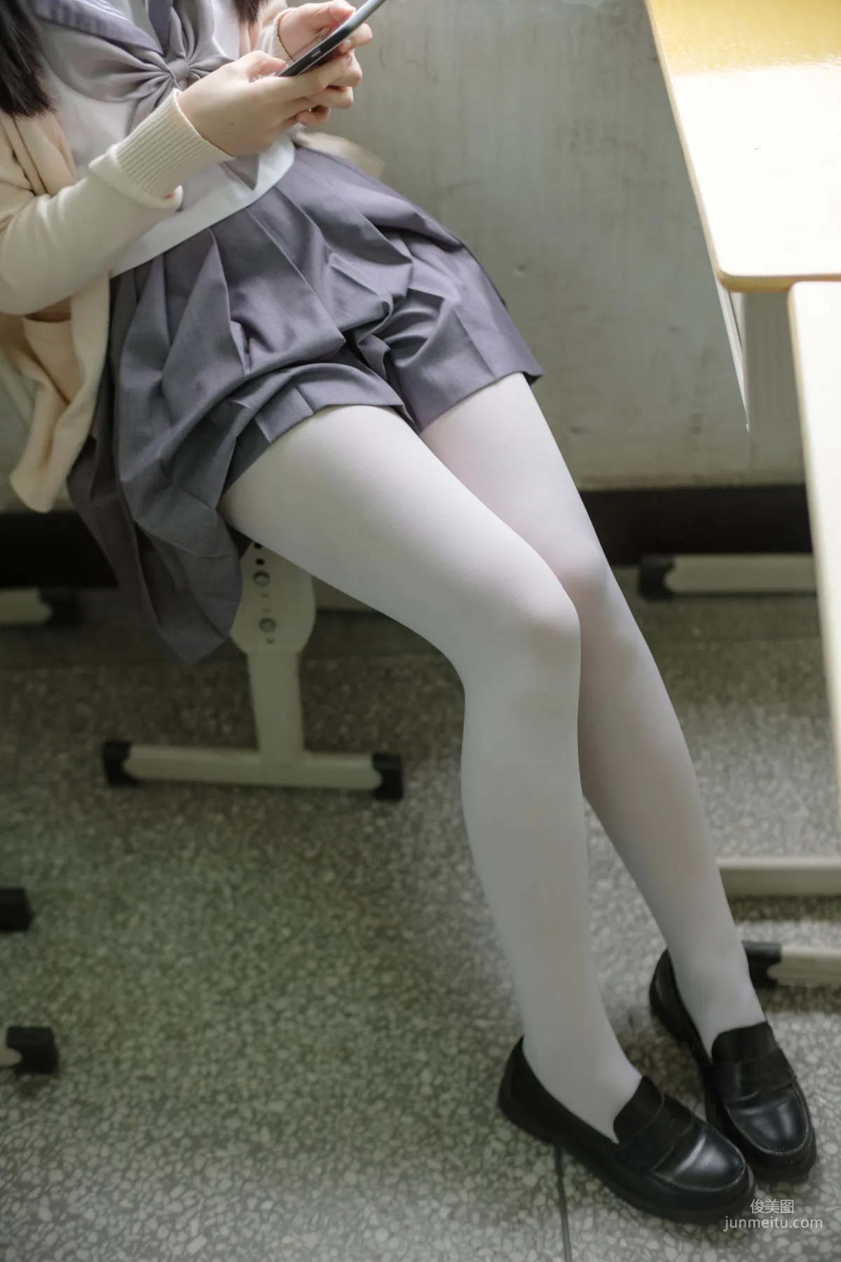《JK校服白丝》 [森萝财团] X-017 写真集