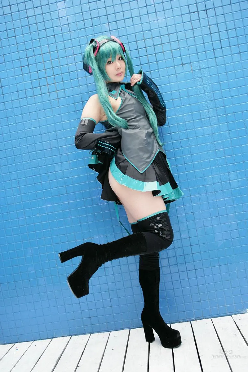 結城紗代 (Yuuki Sayo) 《VOCALOID》初音ミク 写真集