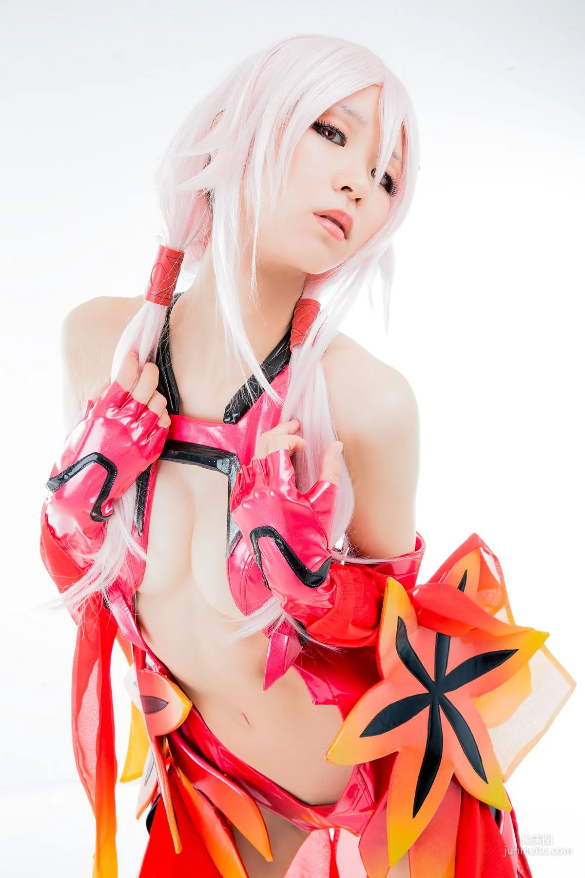 Mike(ミケ) 《Guilty Crown》Yuzuriha Inori(楪いのり) [Mikehouse] 写真集
