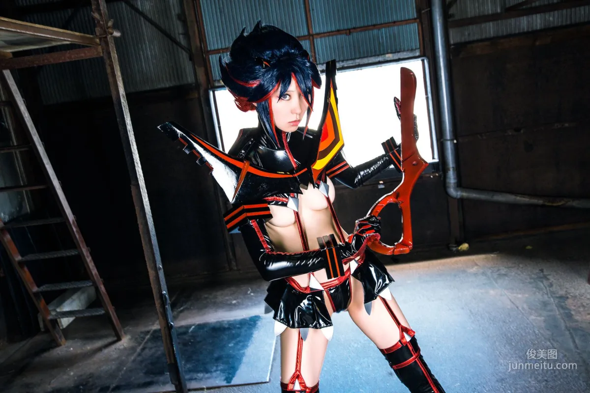 Mike(ミケ) 《Kill La Kill》纏流子+鬼龍院皐月 [Mikehouse] 写真集