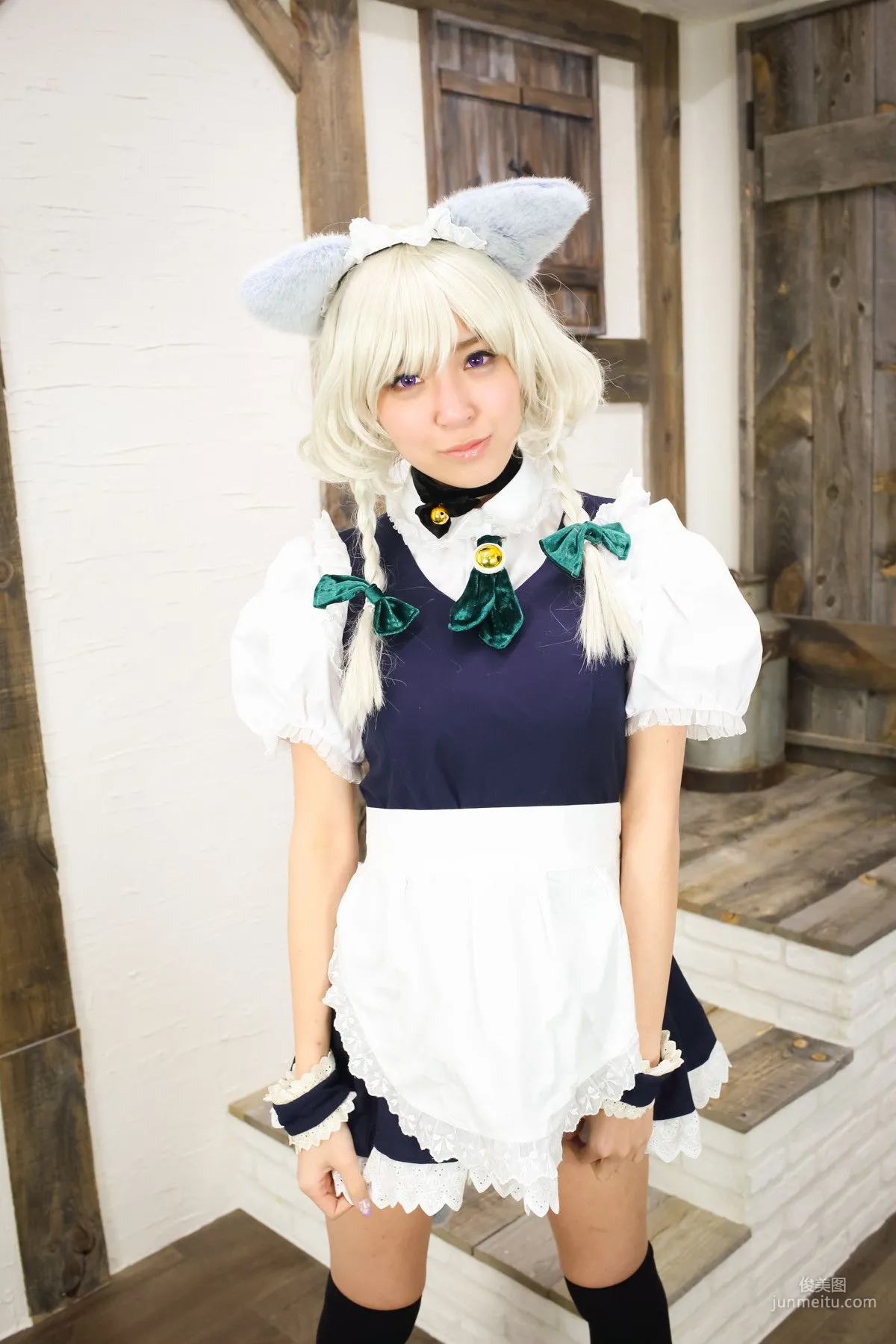 羽川るな 《東方月時計～ルナ·ダイアル》Izayoi Sakuya 写真集