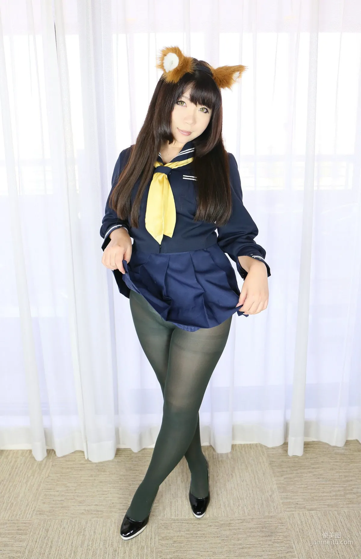 日暮玲(日暮りん) [きつねっ狐倶楽部 1期生] School Girl [日暮企画] 写真集