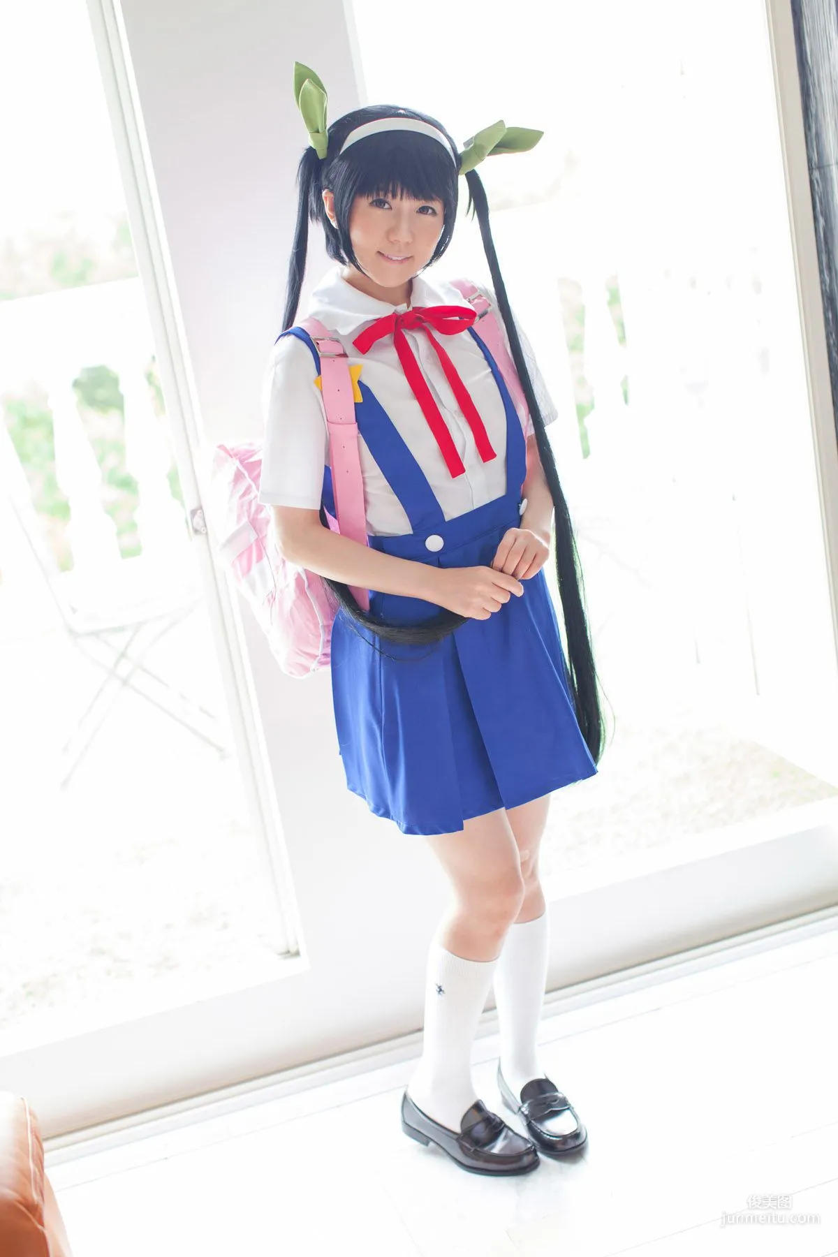 荒木まい (荒木麻衣) 《化物語》Hachikuji Mayoi(八九寺真宵) [@factory] 写真集