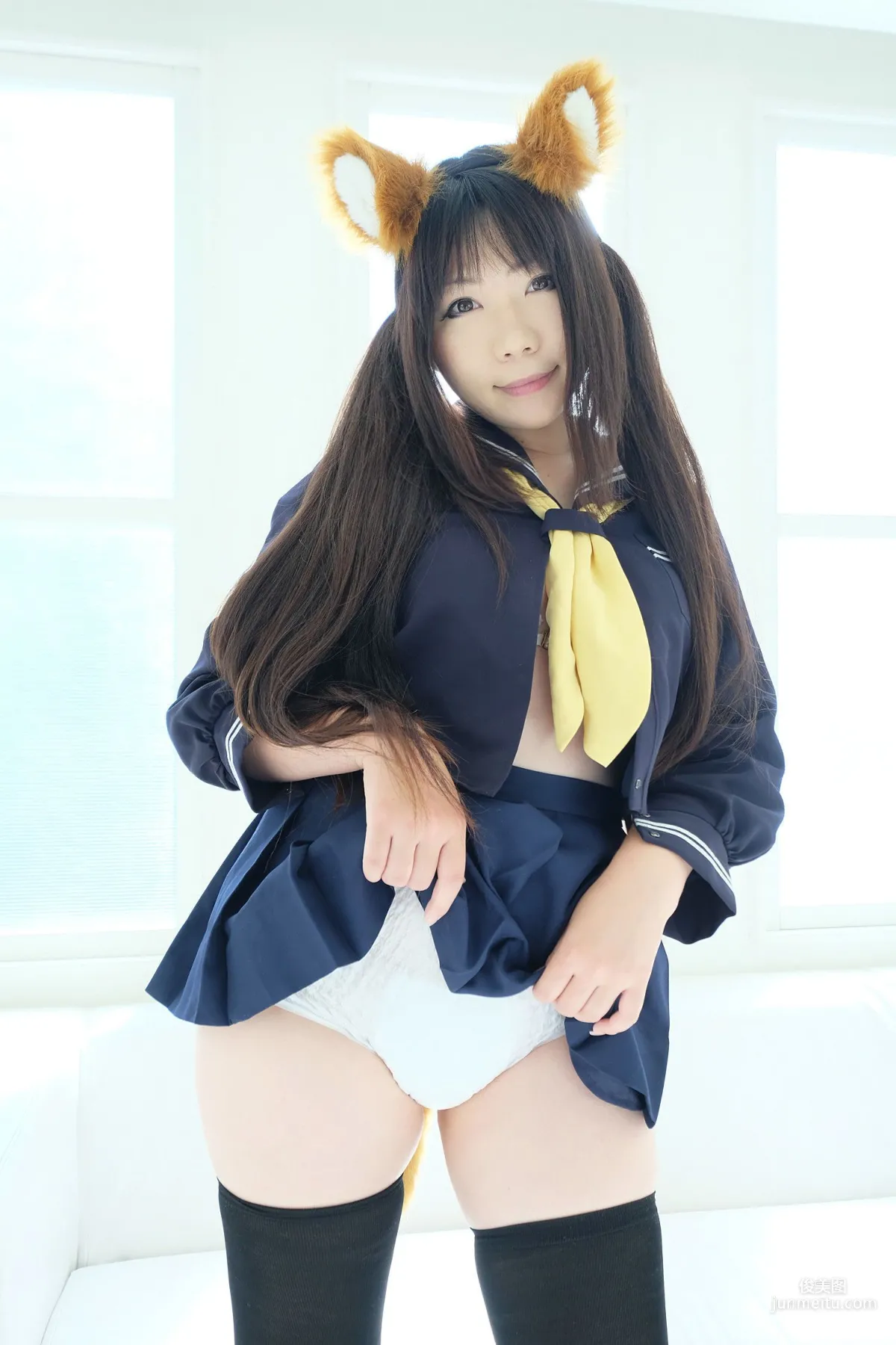 日暮玲(日暮りん) &日暮らん [きつねっ狐倶楽部 2期生 School Girl [日暮企画] 写真集