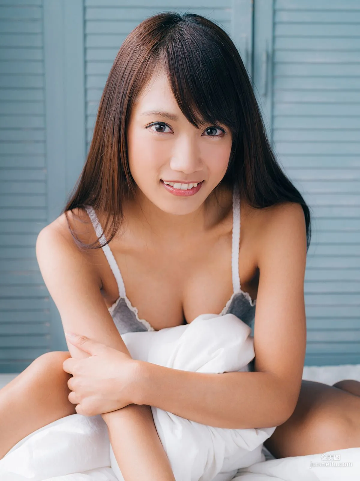 石原由希『嘘はつけない、過激な乙女。』[Sabra.net] Strictly Girl 写真集