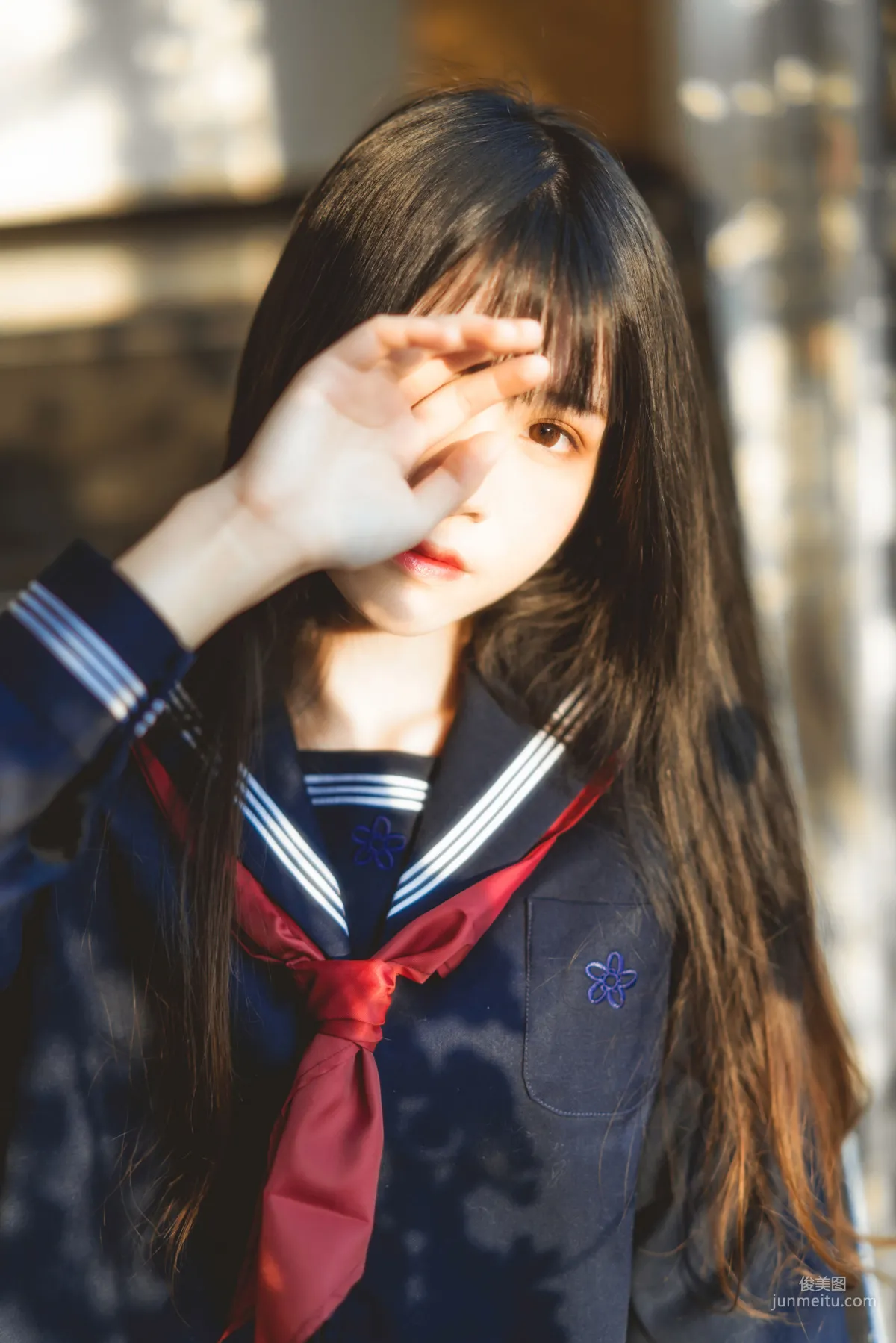 桜桃喵《(小少女)黑色水手服》 [萝莉COS] 写真集