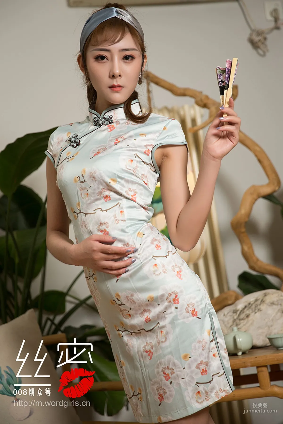 莫晓希《丝蜜008期众筹回报特别篇-下辑》 [头条女神wordgirls] 写真集